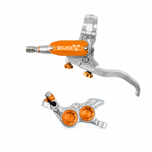 Freno HOPE TECH 4 EVO GR4 argento/arancione — leva e pinza su sfondo bianco