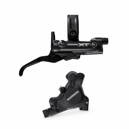Freno SHIMANO DEORE XT 8200 con pinza BR-MT805 FlatMount — leva e pinza su sfondo bianco