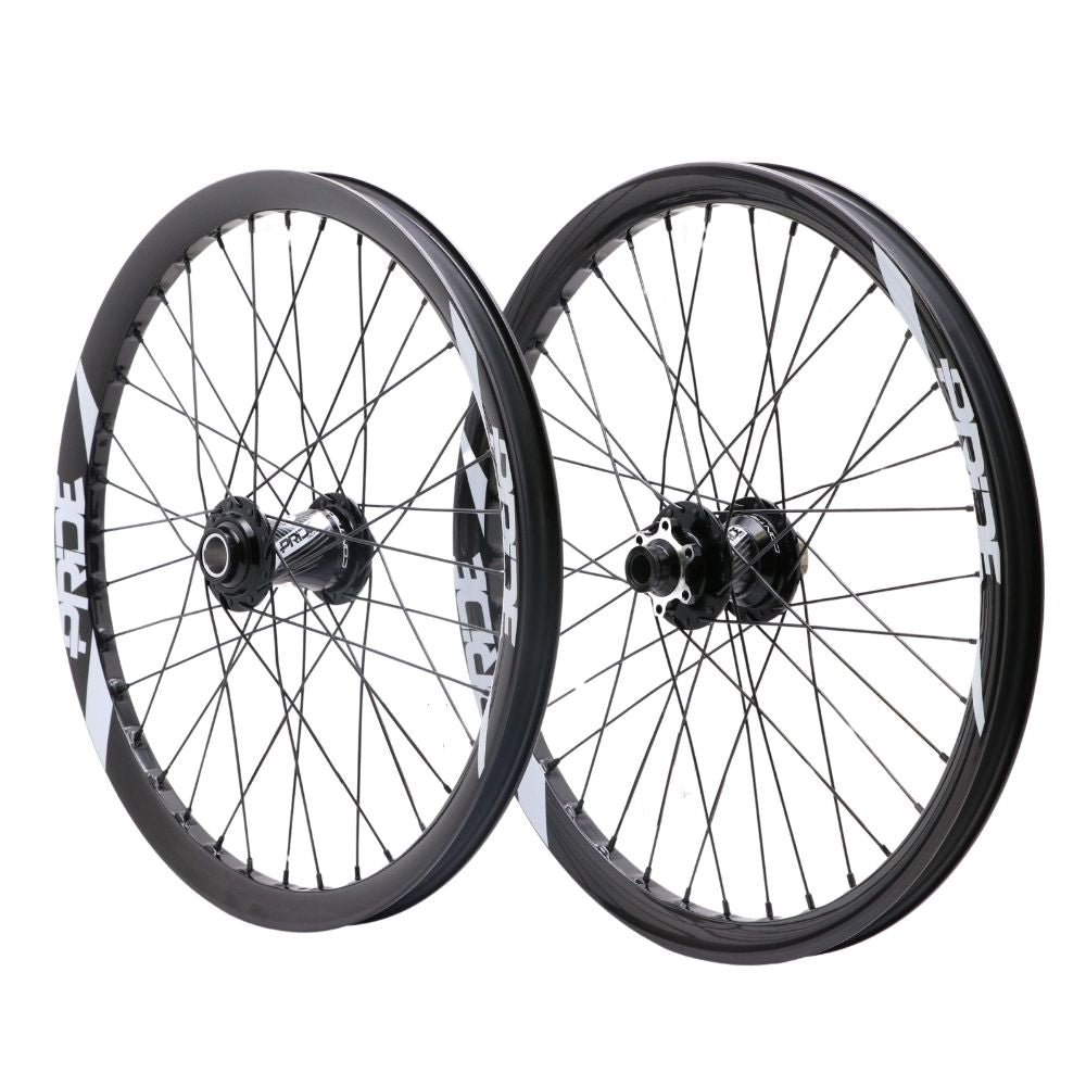 Coppia di Ruote PRIDE 20" (406mm) Carbone Wave Gloss White Control V2 Disc Assi 20/15mm Nero/Bianco