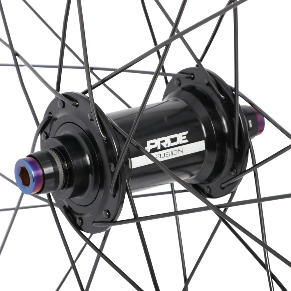 Coppia di Ruote PRIDE 20" (451mm) Carbonio Wave Matt White Fusion Disc Assi 10/10mm Nero/Bianco