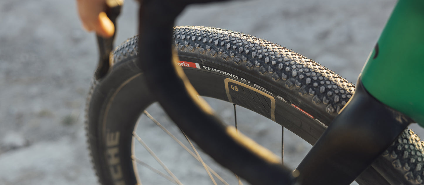 Coppia di ruote MICHE GRAFF AERO 48 Tubeless Ready (bloccaggio centrale)