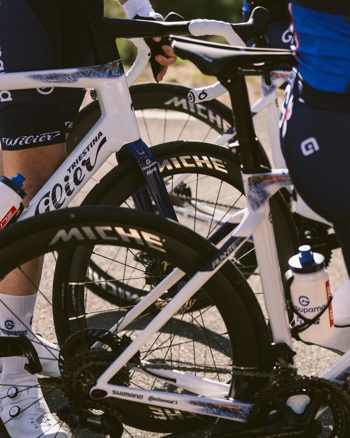 Coppia di ruote MICHE KLEOS RD DX50 Tubeless Ready (Center Lock) Team Edition