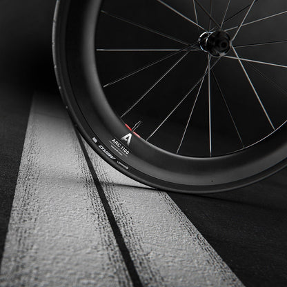 Coppia di Ruote DT SWISS ARC 1100 DICUT WTS 55 Tubeless Ready (Center Lock)